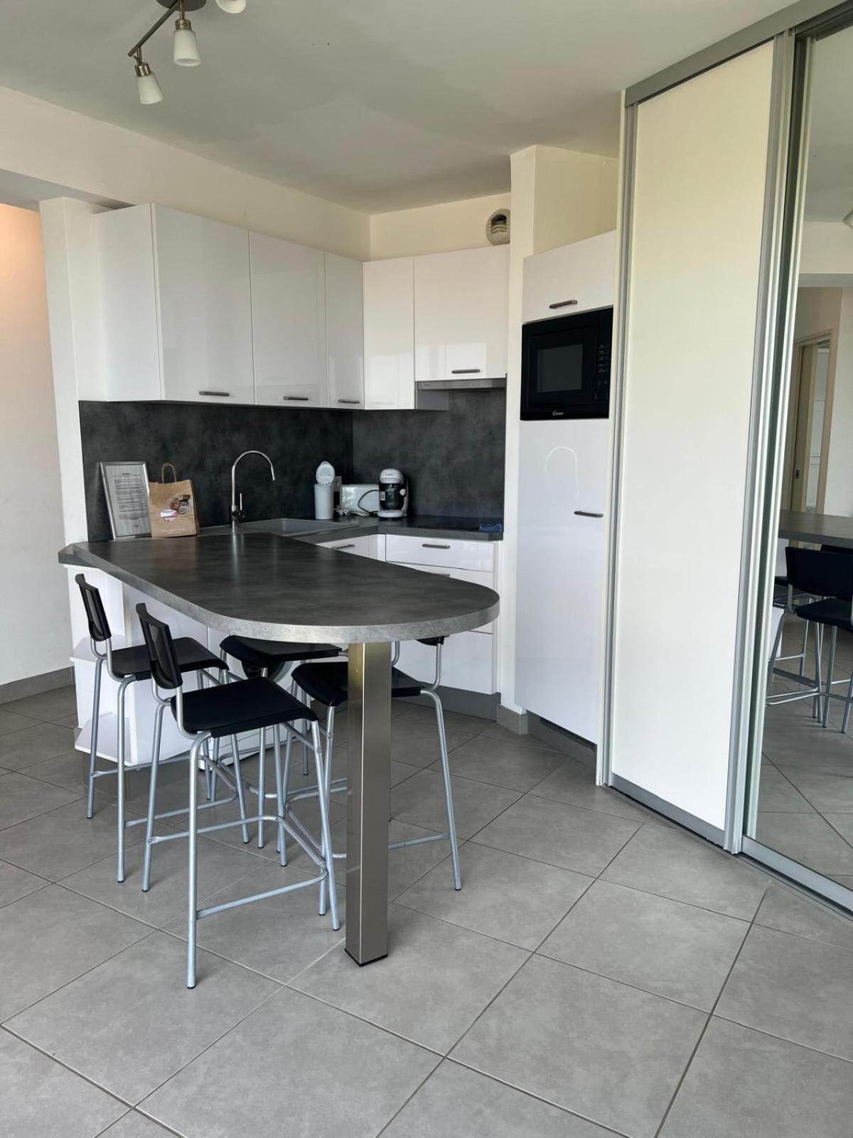 Les Pieds Dans Le Sable Appartement Vue Mer 1 Chambre 1 Cabine Le Grau-du-Roi Esterno foto