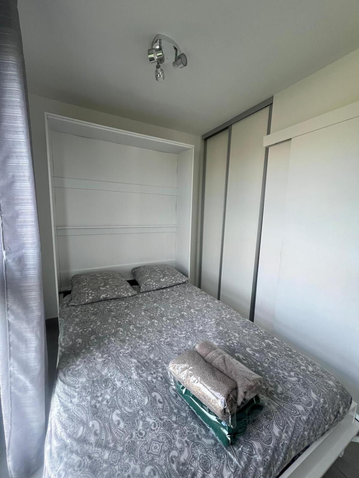 Les Pieds Dans Le Sable Appartement Vue Mer 1 Chambre 1 Cabine Le Grau-du-Roi Esterno foto